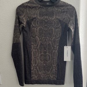 Varley Apricot/Python Snake Pattern Long Sleeve